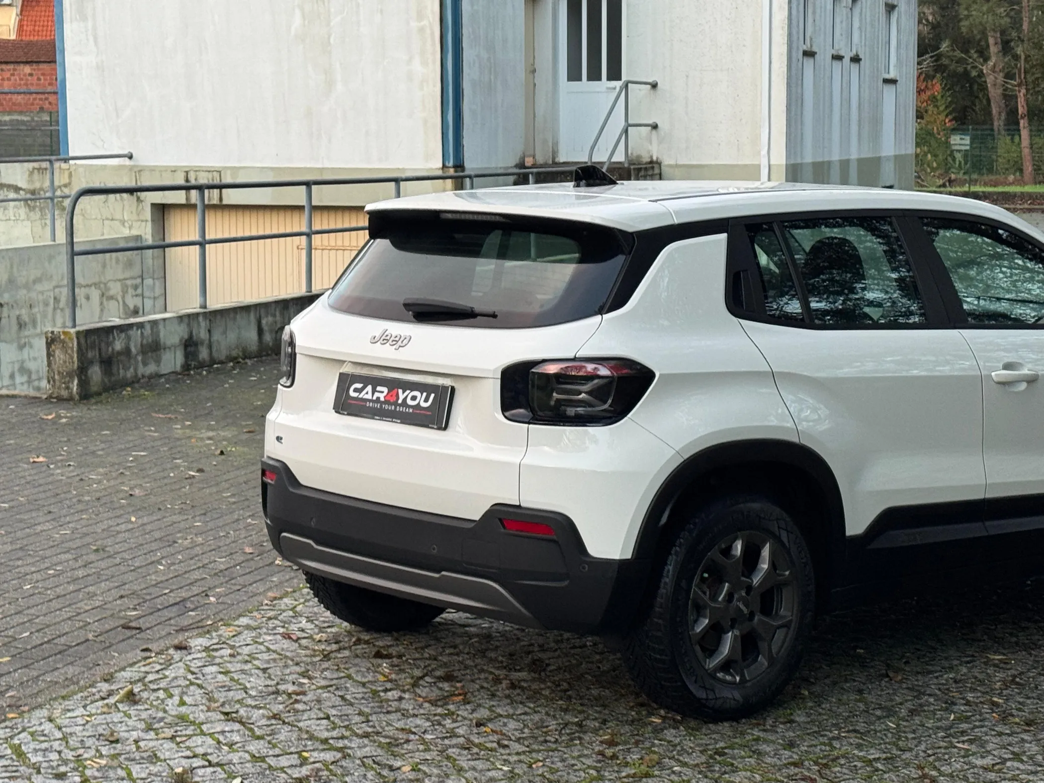 imgi_11_API_NCAUTO_17634837663980-0