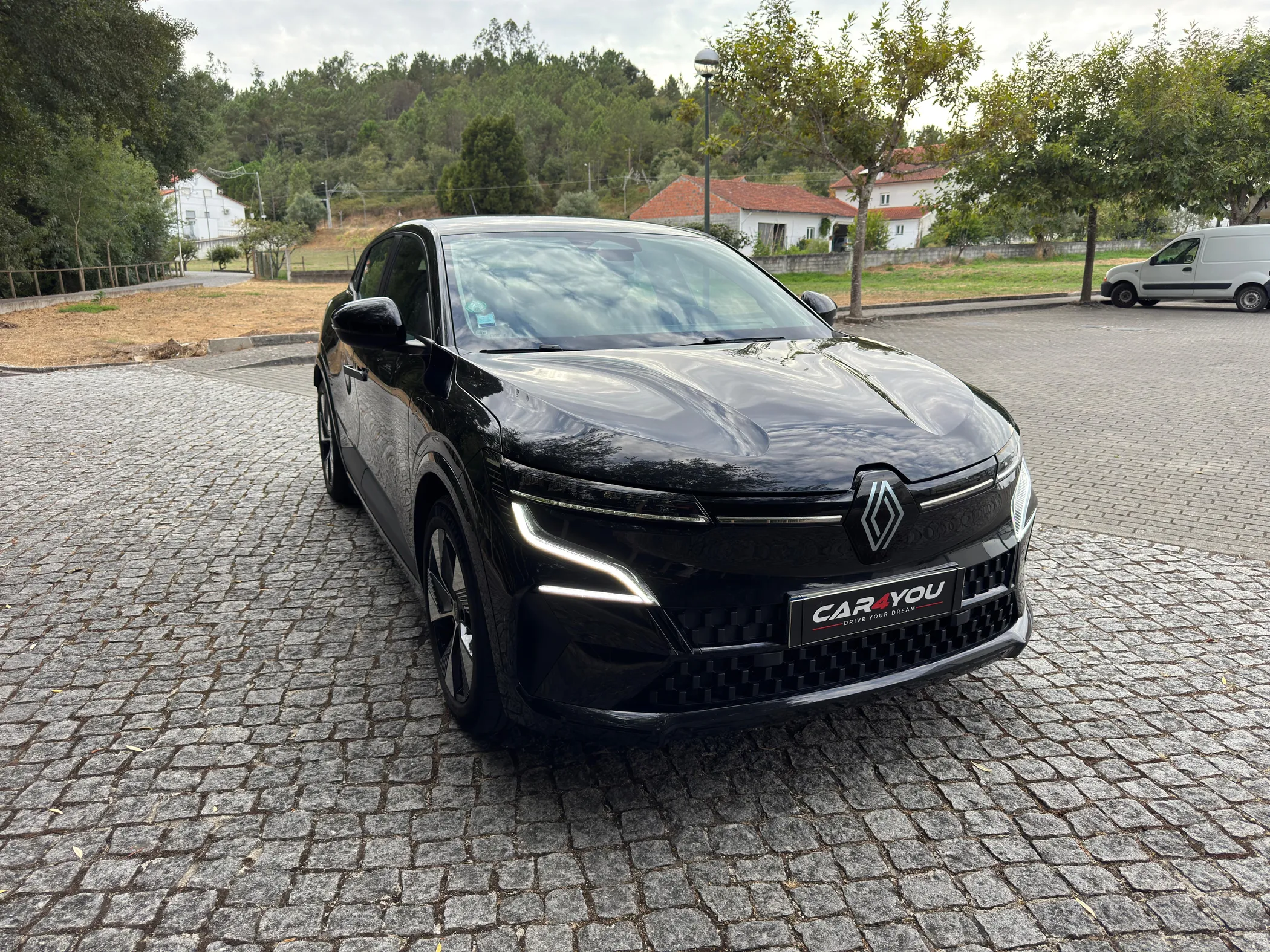 imgi_16_API_NCAUTO_17575989948930-0