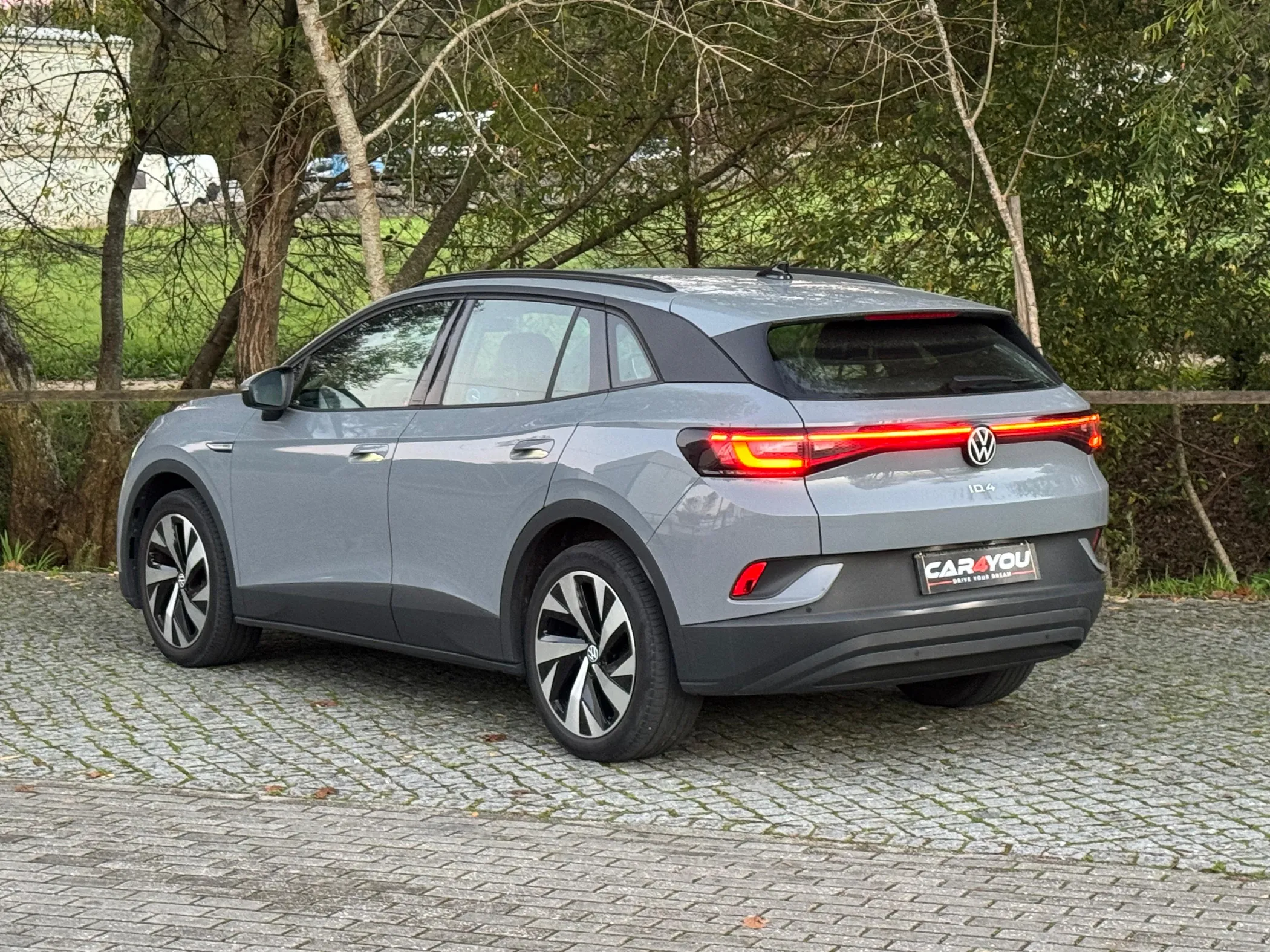 imgi_17_API_NCAUTO_17641783956450-0